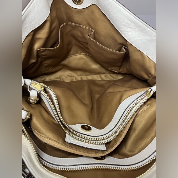 Pre Loved COACH Embossed Exotic Python Sierra White Shoulder Bag No 16753 - Picture 11 of 15